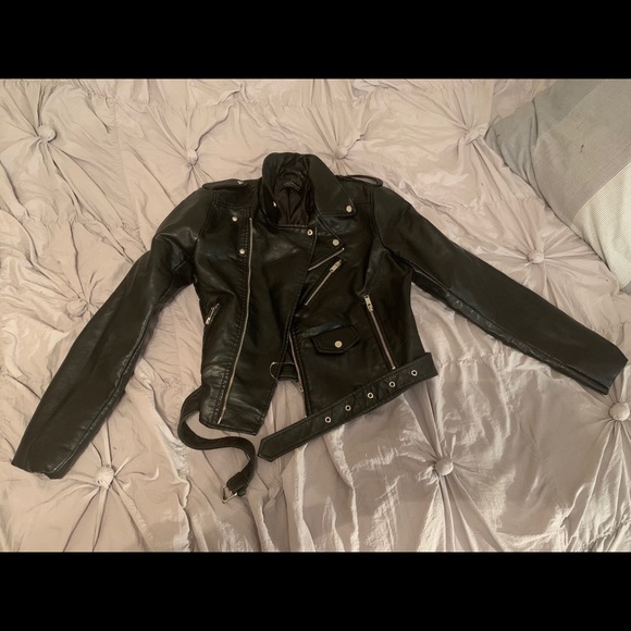 Jackets & Blazers - Women’s Leather Jacket